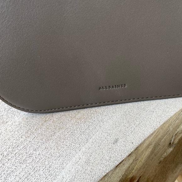 NWOT allsaints ikuya crossbody - Picture 5 of 13